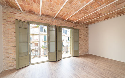 Rehabilitación de edificios - Roger Flor 209