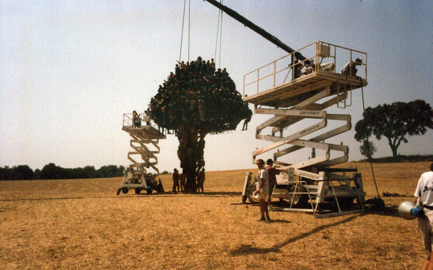 Escenografías | Publicidad árbol 04