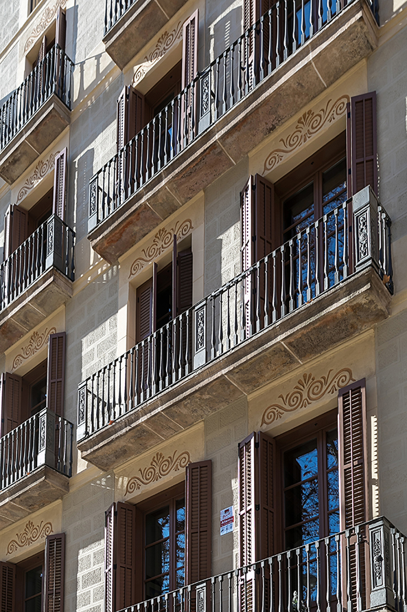 Rehabilitación de Edificios - Ronda Sant Antoni 06