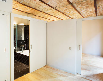 Rehabilitación de Edificios - St. Pere Més Baix 01