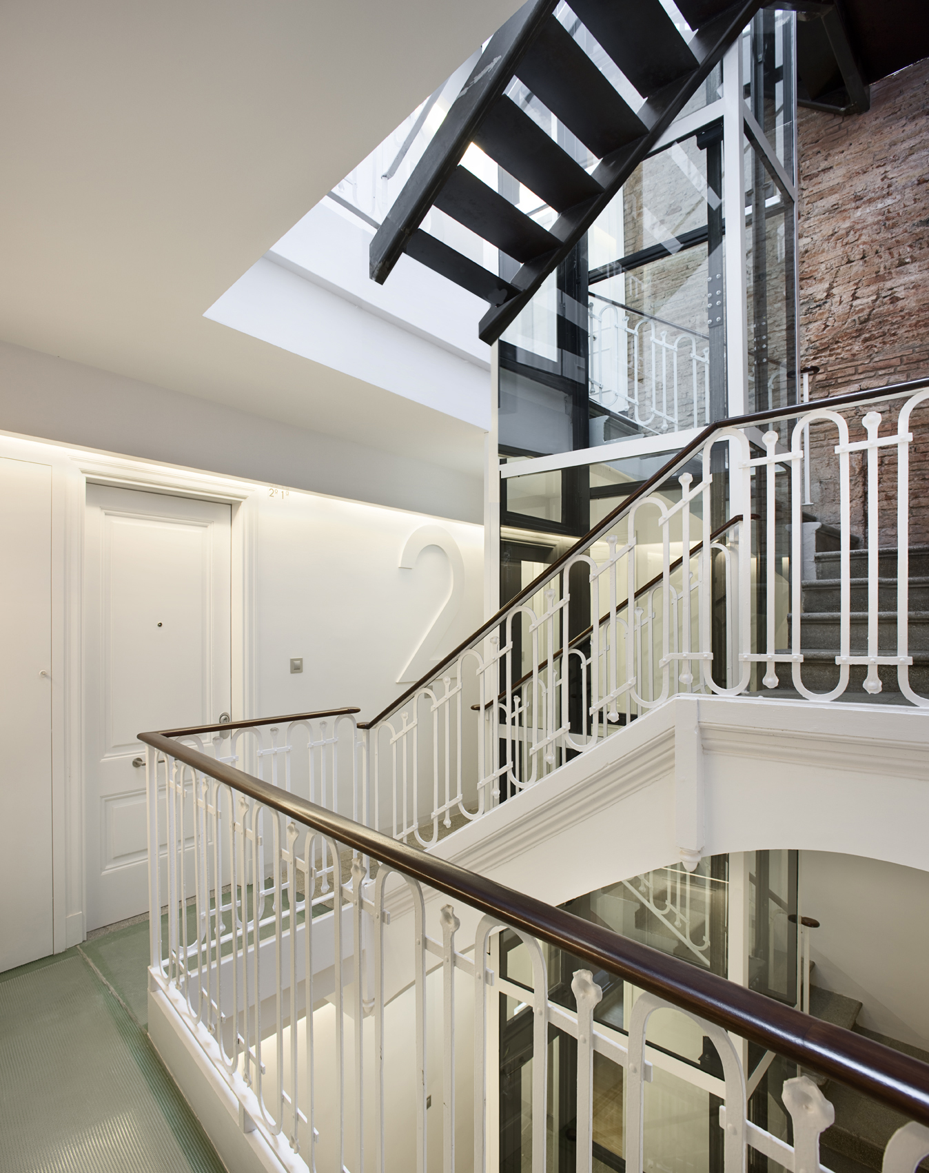 Rehabilitación de Edificios - St. Pere Més Baix 02